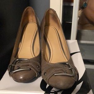 size 5 Nine West wedge heel